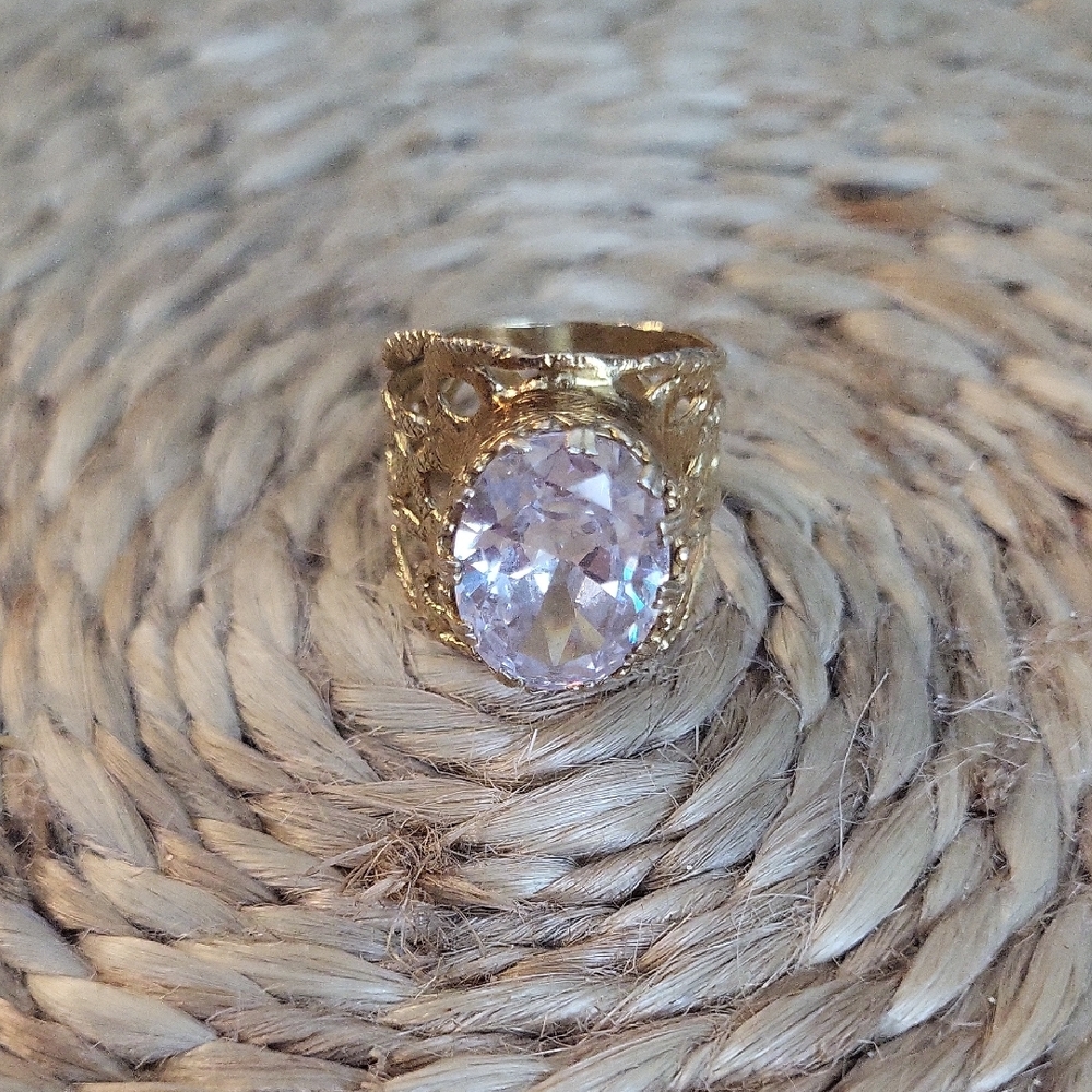 Elegant Gold plated Women's Ring
